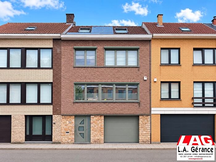 Maison 3 pièces à Avenue de Vaudémont, Brainel'Alleud, à louer