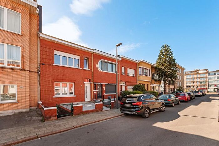 Maison 4 pièces à vendre - Clara Snellingsstraat, Deurne