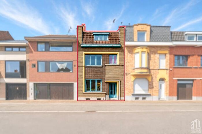 Maison 5 pièces à Rue des Brasseurs, Tournai, à vendre