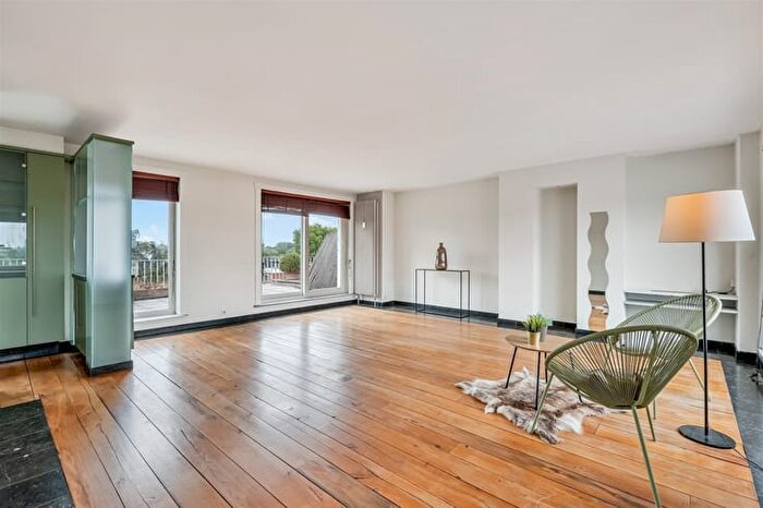 Appartement 1 pièce à Leo de Béthunelaan, AALST, à vendre
