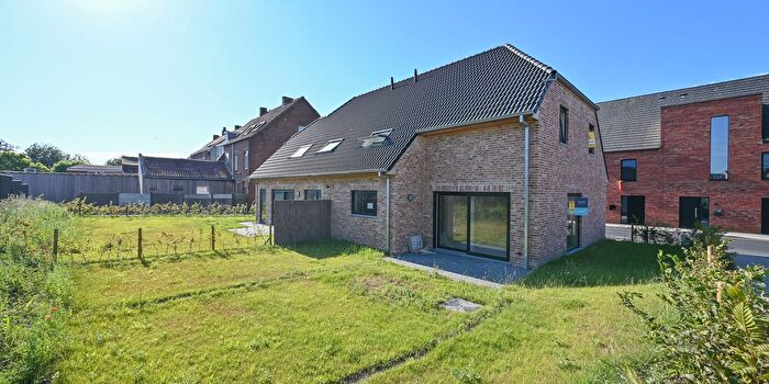 Maison à SintElooisWinkelstraat, Ledegem, à vendre