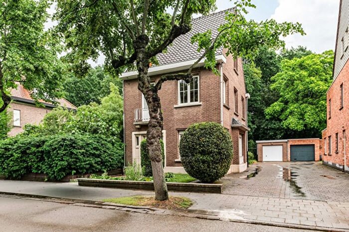 Maison 20 pièces à vendre à Oosterlinckhoflaan, Ekeren
