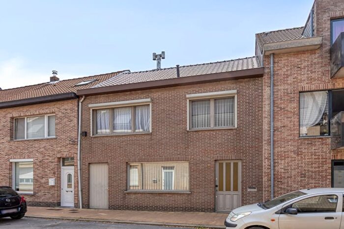 Polderstraat, Zwijndrecht : Maison 14 pièces à vendre