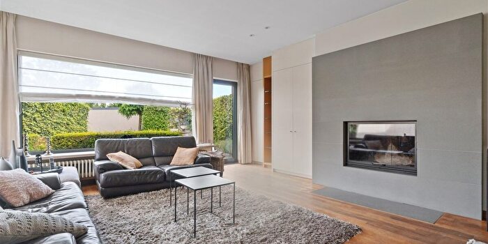 Appartement 5 pièces à opperstraat, MoerbekeWaas, à vendre