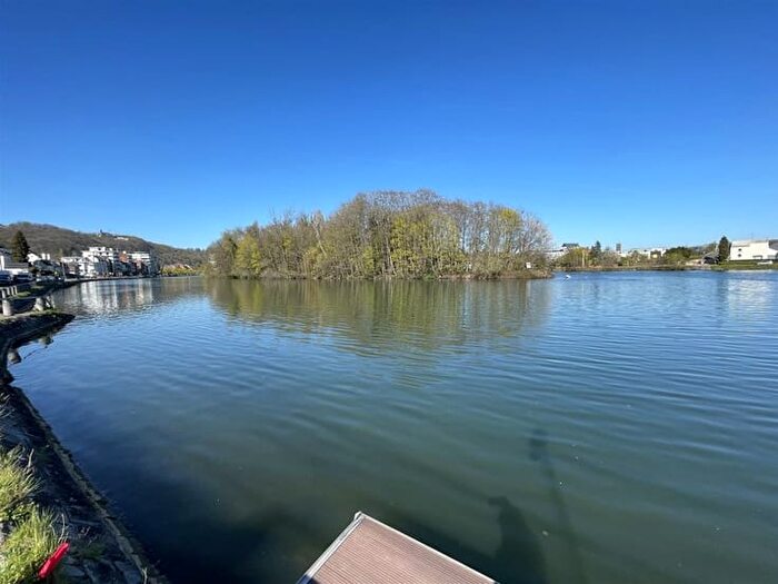 Avenue de la Pairelle, Namur : Appartement 2 pièces à vendre