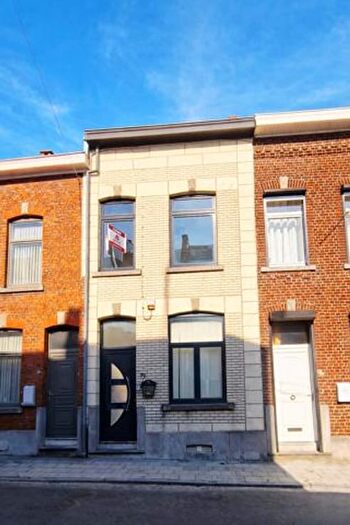 Maison 3 pièces à Rue Henri Belyn, Gosselies, à vendre