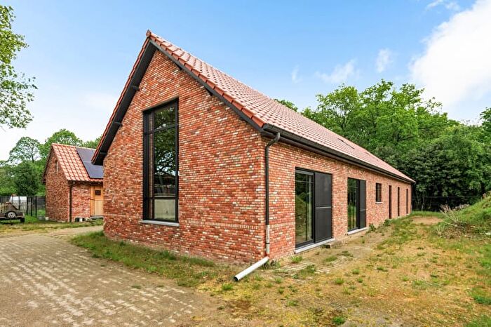 Maison 5 pièces à Kunselstraat, HouthalenHelchteren, à vendre