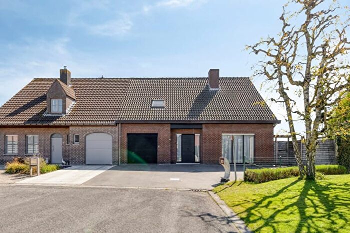 Maison 13 pièces à vendre - Boudewijnlaan, Staden
