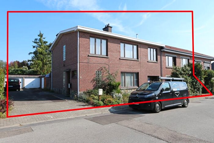SintAntoniusstraat, TongerenBorgloon - Maison 6 pièces à vendre
