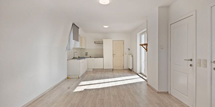 Van Heetveldelei, Deurne : Appartement 1 pièce à vendre