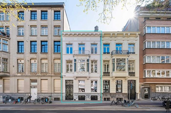 Maison 6 pièces à Belgiëlei, Antwerpen, à vendre