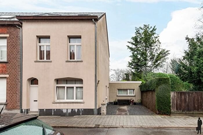 Maison 4 pièces à vendre - Pluyseghemstraat, Kontich