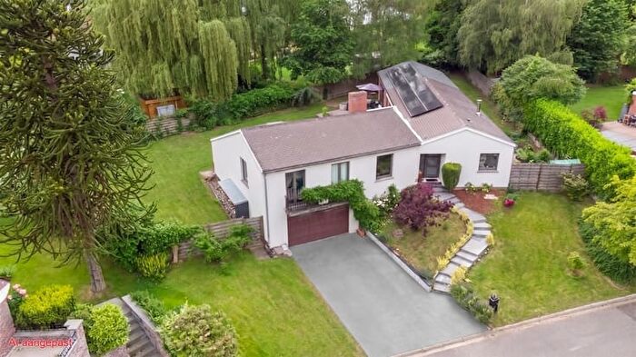 Maison 5 pièces à Krabbenberg, OVERIJSE, à vendre
