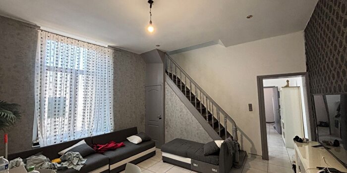 Maison 3 pièces à Rue du Calvaire, MonceausurSambre, à vendre