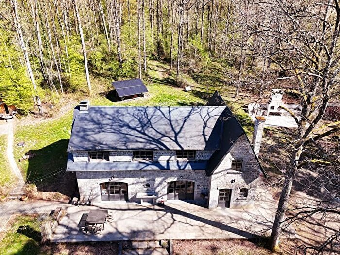 Wez de Chine, SURICE - Maison 4 pièces à vendre