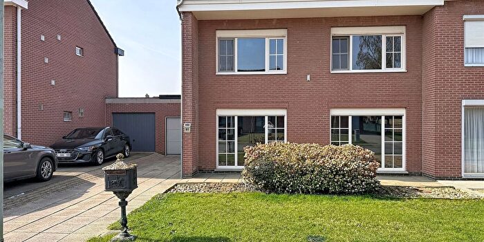 Eén Meilaan, Landen : Maison 3 pièces à vendre