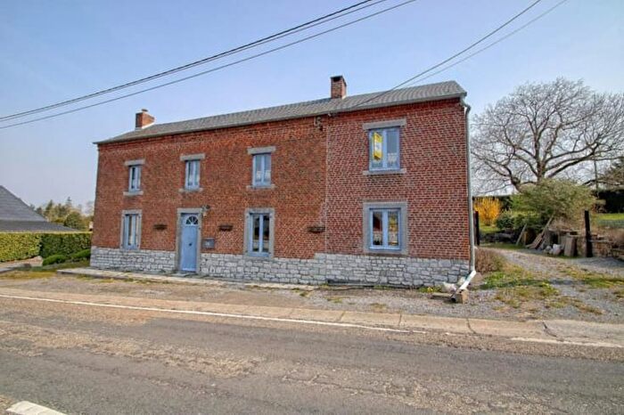 Maison 4 pièces à Route de Beauraing, Falmagne, à vendre