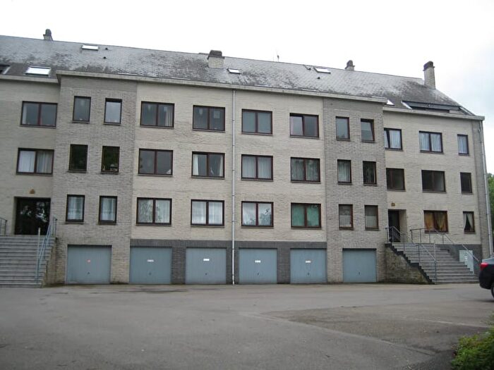 Route D'izier, Bomal SO - Appartement 3 pièces à vendre