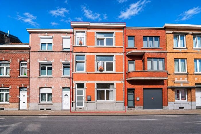 Rue Tanixhe, Liège : Maison 5 pièces à vendre