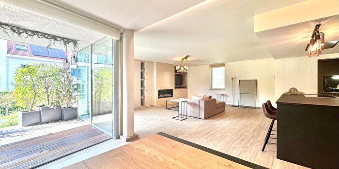 Appartement 2 pièces à Henri Lebbestraat, Waregem, à vendre
