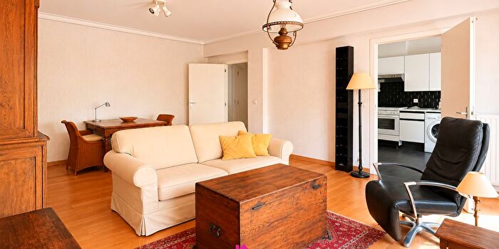 Appartement 2 pièces à Dam, Kortrijk, à vendre