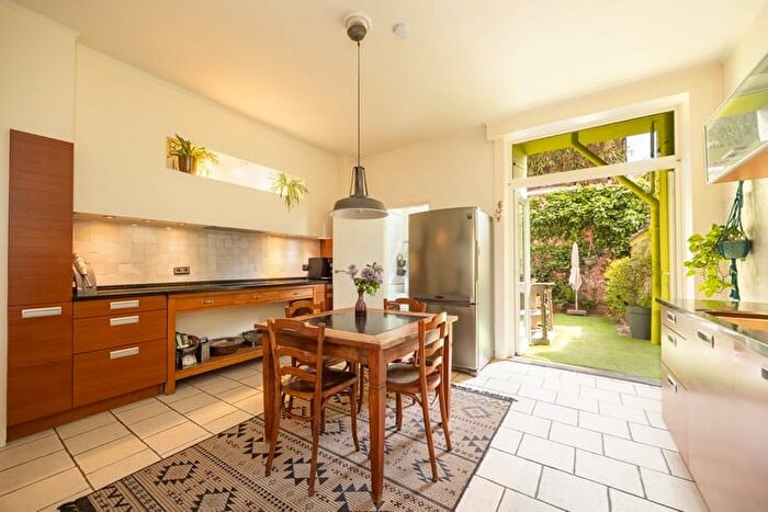 Zegepraalstraat, BORGERHOUT : Maison 3 pièces à vendre