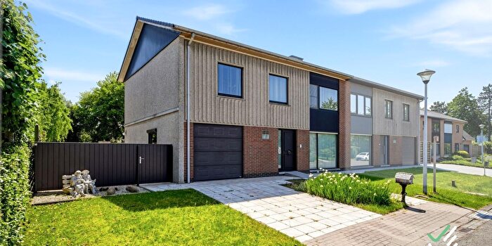 Maison 4 pièces à vendre à Wijngaerdestraat, Diksmuide