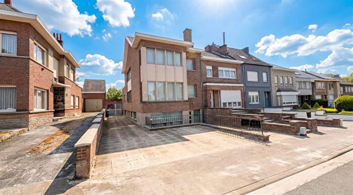 Abdijstraat, NINOVE : Maison 4 pièces à vendre