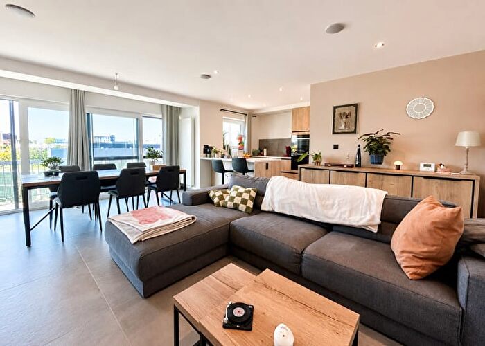 Eénmeilaan, KesselLo - Appartement 12 pièces à vendre