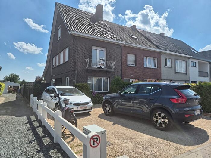 Zuidlaan, WETTEREN : Maison 3 pièces à louer
