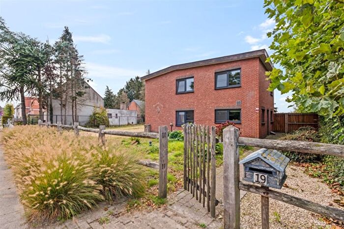 Maison 5 pièces à Heistraat, STEKENE, à vendre