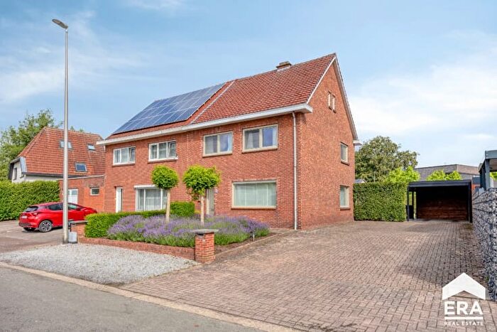 Maison 3 pièces à Eikstraat, Lommel, à vendre