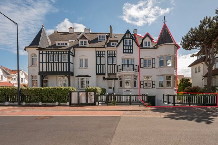 Duinendreef, Duinbergen : Maison 14 pièces à vendre