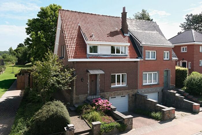 Waalsestraat, Zaventem Sterrebeek : Maison 3 pièces à vendre