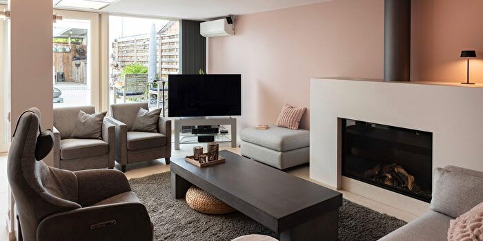 Touwslagersstraat, Kortrijk : Maison 3 pièces à vendre