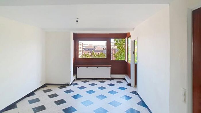 Boulevard Paul Janson, Charleroi - Appartement 2 pièces à vendre