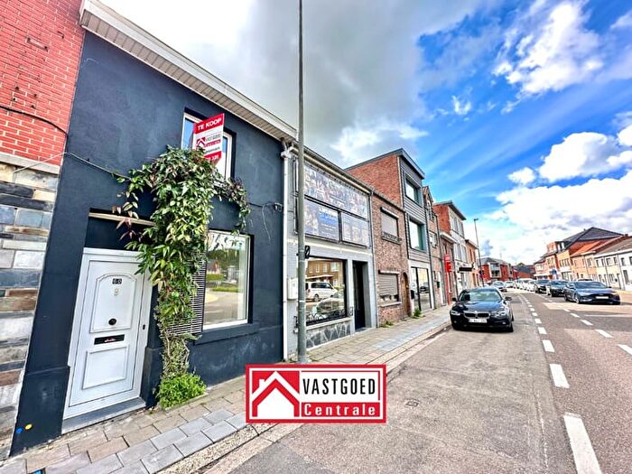 Luikersteenweg, Tongeren : Maison 1 pièce à vendre