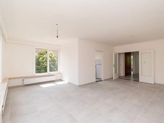 Molenbergstraat, V : Appartement 2 pièces à louer