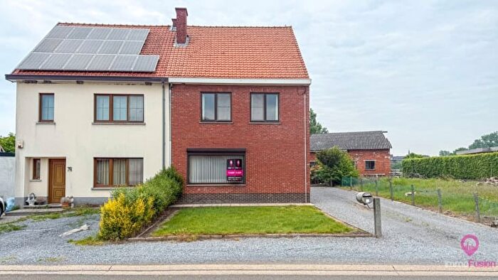 Grote Hoolstraat, HerkdeStad - Maison 3 pièces à vendre