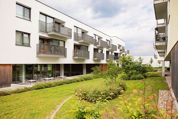 Hallesesteenweg Chaussée De Hal, SintGenesiusRode - Appartement 2 pièces à louer