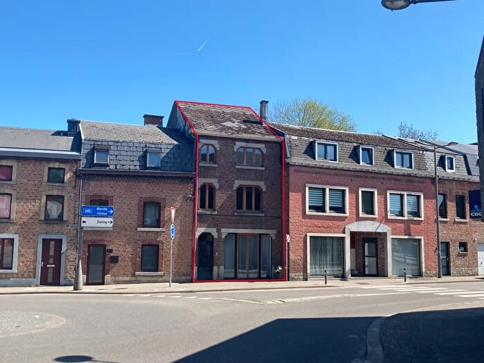 Maison 10 pièces à Route de Marche, BarvauxsurOurthe, à vendre