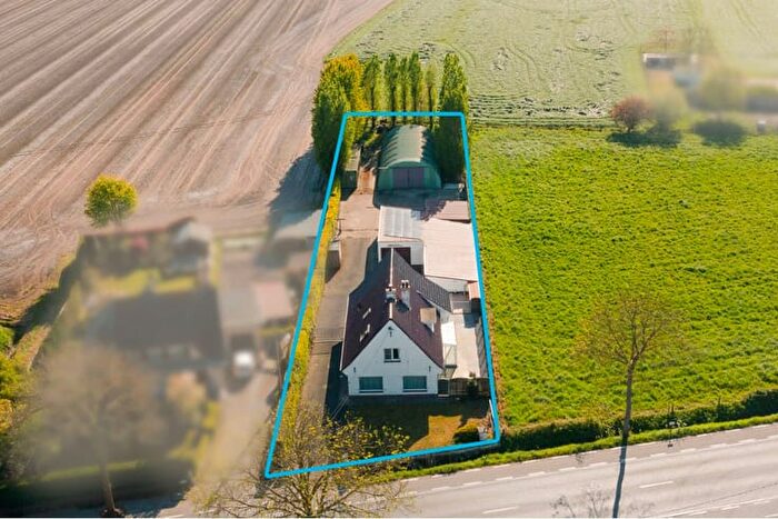Oostendesteenweg, Ichtegem : Maison 17 pièces à vendre