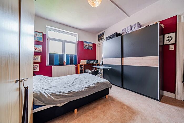 Rue Grand Vinave, Stembert : Appartement 6 pièces à vendre