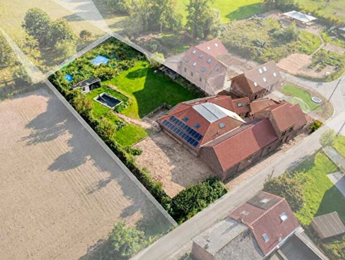 Vogelstraat, SintPietersLeeuw : Maison 4 pièces à vendre