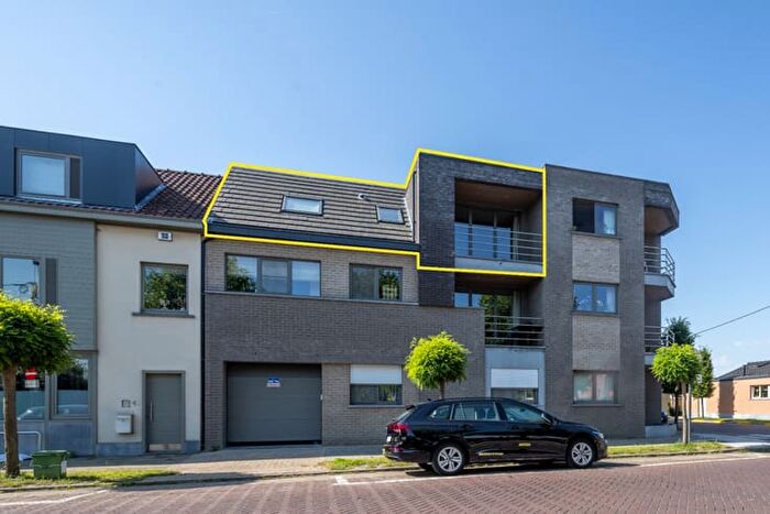 Slootstraat A, Heusden : Appartement 8 pièces à vendre