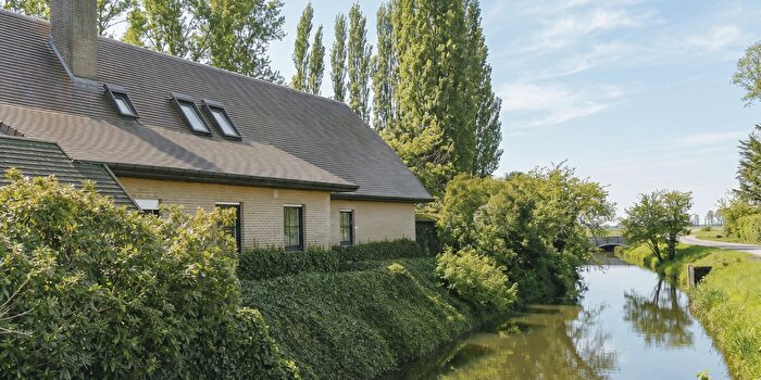 Oudekapelle, WestVlaanderen : Maison 6 pièces à vendre
