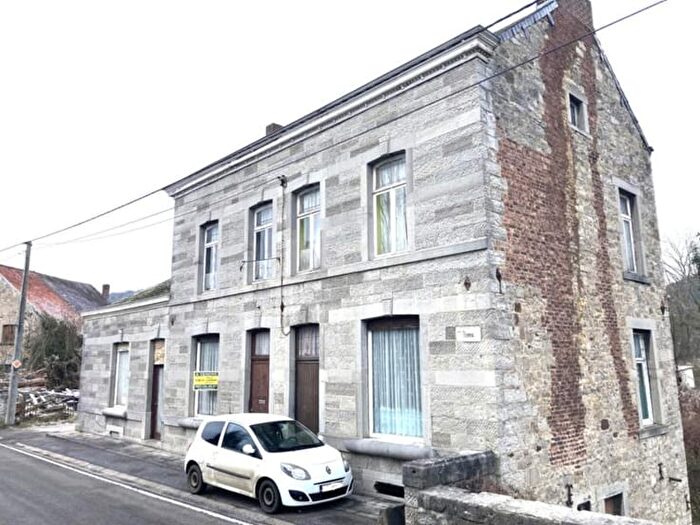 Maison 4 pièces à vendre à Rue du Ternia, Treignes