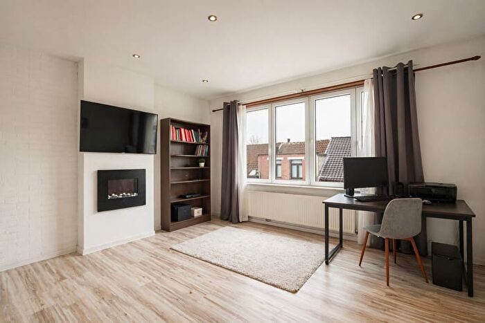Van Deynsestraat, Deurne - Maison 20 pièces à vendre
