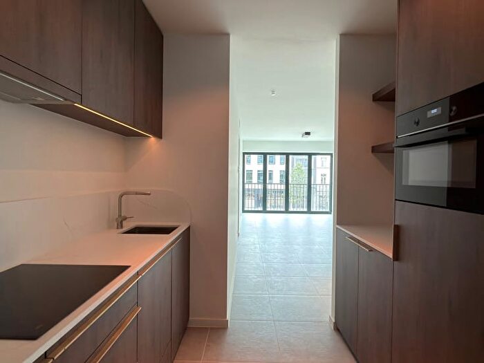 Appartement 1 pièce à Eugène De Plynstraat, Antwerpen, à louer