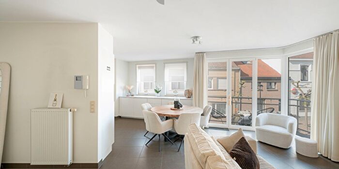 Moefe, HeistaanZee : Appartement 2 pièces à vendre